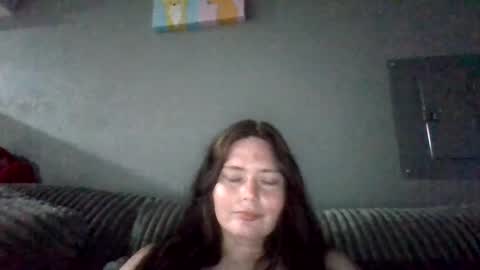 luckygirl96 online show from September 17, 2025, 12:34 am