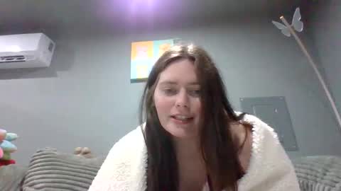 luckygirl96 online show from September 26, 2025, 1:53 am