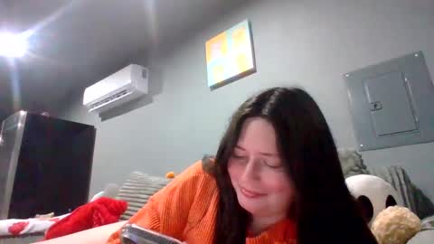 luckygirl96 online show from October 1, 2025, 1:00 am