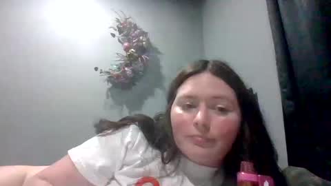 luckygirl96 online show from October 15, 2025, 1:39 am