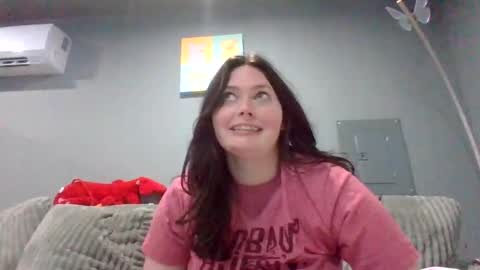 luckygirl96 online show from October 19, 2025, 1:50 am