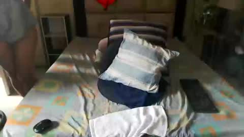 angelisa online show from March 10, 2025, 7:21 am