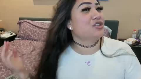 luckylee1992 online show from May 27, 2026, 4:09 am