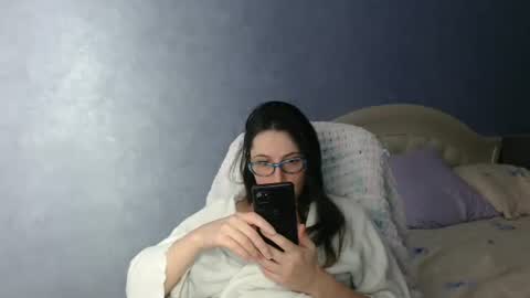 luckylinda23 online show from January 9, 2025, 5:11 pm