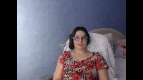 luckylinda23 online show from January 16, 2025, 8:25 pm
