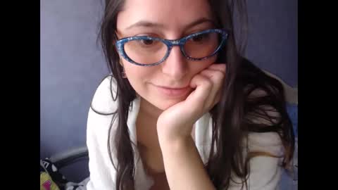 luckylinda23 online show from February 18, 2025, 10:38 am