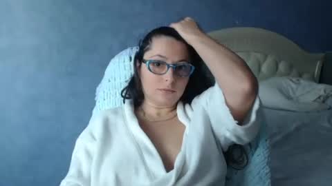 luckylinda23 online show from October 14, 2025, 11:00 am