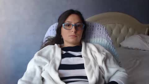 luckylinda23 online show from October 15, 2025, 9:20 am