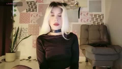luckysapphire777 online show from July 6, 2026, 4:53 pm