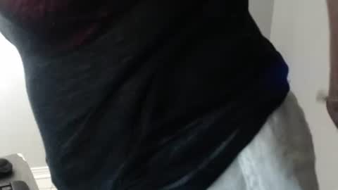 lucy_0000 online show from October 25, 2025, 11:32 pm