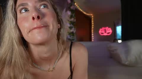 Lucy. online show from April 14, 2026, 2:17 am