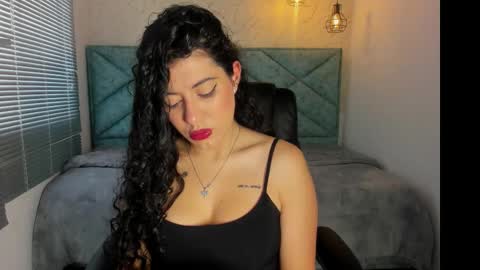 Snapshot of lucy_greys_ chatting on November 27, 2025, 11:56 am Lucy Greys online show from November 27, 2025, 11:56 am