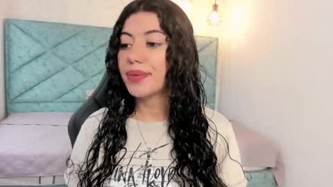 Lucy Greys online show from March 21, 2026, 12:43 pm