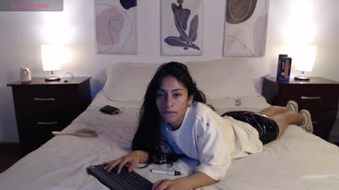 Luciana online show from January 19, 2025, 3:18 am