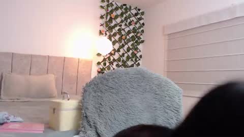 Luciana online show from July 11, 2026, 4:37 am