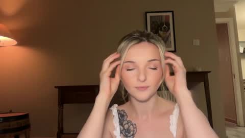 Lucy online show from April 9, 2026, 11:10 pm