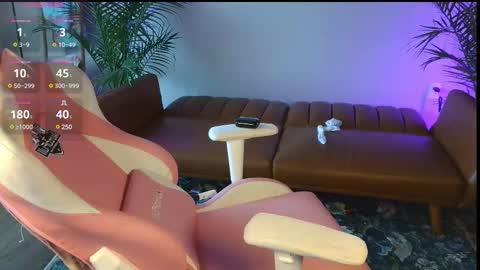 Snapshot of lucydelrey57 chatting on March 11, 2025, 5:46 pm lucydelrey57 online show from March 11, 2025, 5:46 pm