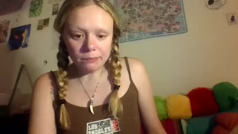 lucylovesflowers online show from July 29, 2026, 8:56 am
