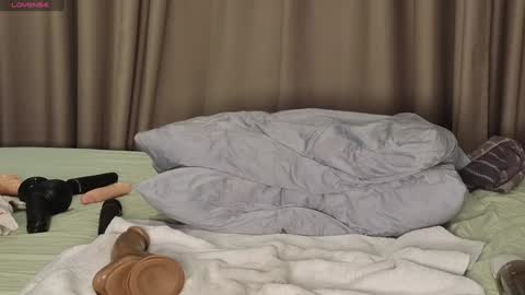 Love kinky Go here  online show from March 5, 2025, 10:00 am