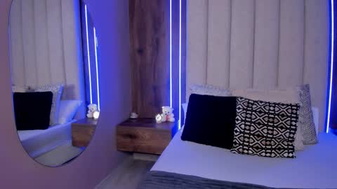 Lucy online show from February 8, 2026, 4:32 pm