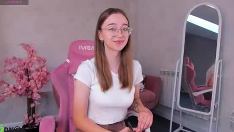 Lucy online show from June 21, 2026, 1:08 am