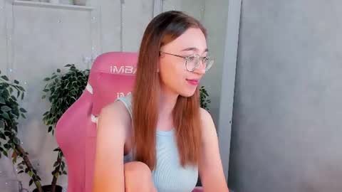 Lucy online show from June 25, 2026, 1:05 am