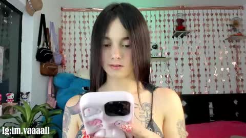 Snapshot of lucyy_tayy chatting on October 5, 2025, 5:28 am The love of your life 3 online show from October 5, 2025, 5:28 am
