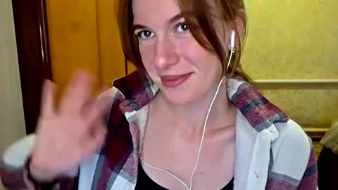 Sofia online show from May 10, 2026, 6:07 am