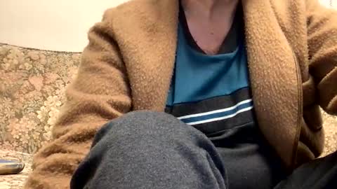 Snapshot of luigir51zas chatting on November 23, 2025, 9:47 pm Luis online show from November 23, 2025, 9:47 pm