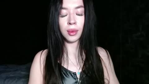 luisa lovedom online show from May 15, 2026, 11:56 pm