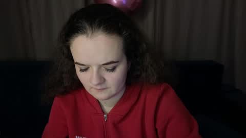Snapshot of luisa_rosee chatting on February 14, 2025, 3:58 pm Luisa Rosee online show from February 14, 2025, 3:58 pm
