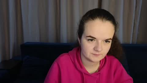 Snapshot of luisa_rosee chatting on February 15, 2025, 1:27 pm Luisa Rosee online show from February 15, 2025, 1:27 pm