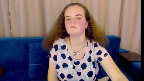 Snapshot of luisa_rosee chatting on February 20, 2025, 2:13 pm Luisa Rosee online show from February 20, 2025, 2:13 pm