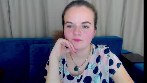 Snapshot of luisa_rosee chatting on February 20, 2025, 5:29 pm Luisa Rosee online show from February 20, 2025, 5:29 pm