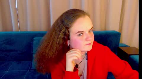 Snapshot of luisa_rosee chatting on February 21, 2025, 2:06 pm Luisa Rosee online show from February 21, 2025, 2:06 pm