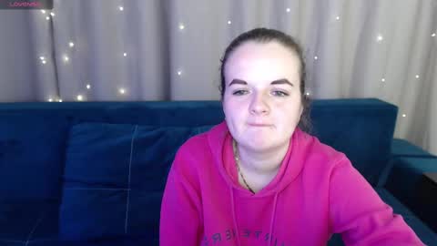 Snapshot of luisa_rosee chatting on February 25, 2025, 5:25 pm Luisa Rosee online show from February 25, 2025, 5:25 pm