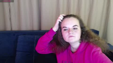 Snapshot of luisa_rosee chatting on February 26, 2025, 1:00 am Luisa Rosee online show from February 26, 2025, 1:00 am