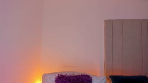 Snapshot of luisah_ chatting on July 1, 2026, 7:02 pm L U I S A online show from July 1, 2026, 7:02 pm