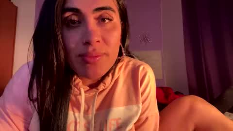 Snapshot of luisamonsterdick chatting on December 31, 2024, 2:51 am Luisa Monsters online show from December 31, 2024, 2:51 am