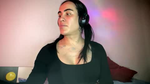 Snapshot of luisamonsterdick chatting on February 10, 2026, 12:15 am Luisa Monsters online show from February 10, 2026, 12:15 am