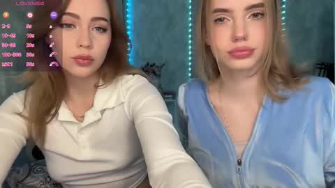 Lizzy online show from October 15, 2025, 9:31 am