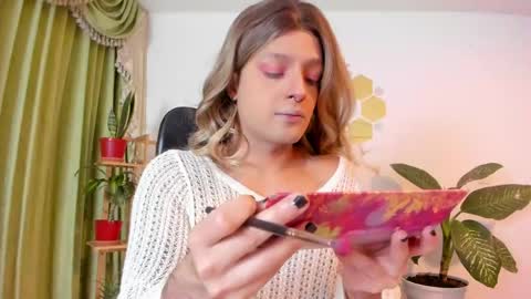 Luka Castillo online show from April 11, 2026, 3:11 am