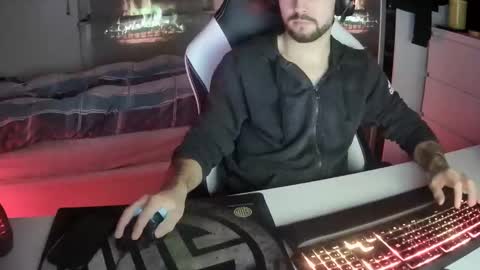 Snapshot of lukasschoetz chatting on February 6, 2025, 11:04 pm lukasschoetz online show from February 6, 2025, 11:04 pm