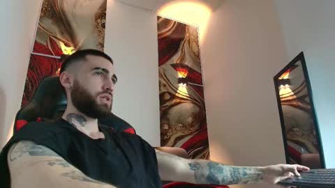 LUKE online show from October 2, 2025, 1:07 pm