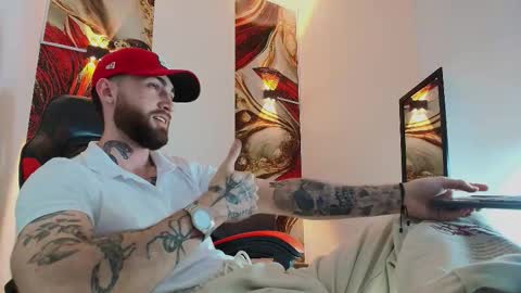 LUKE online show from November 8, 2025, 1:00 pm