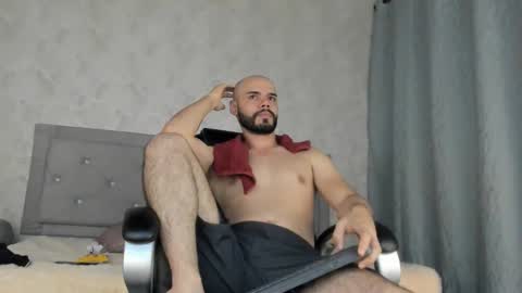 luke diaz7 online show from February 11, 2025, 3:40 am