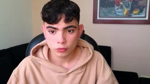 Snapshot of lukeboyce chatting on October 18, 2025, 9:59 pm lukeboyce online show from October 18, 2025, 9:59 pm