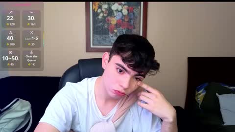 Snapshot of lukeboyce chatting on November 6, 2025, 1:56 pm lukeboyce online show from November 6, 2025, 1:56 pm