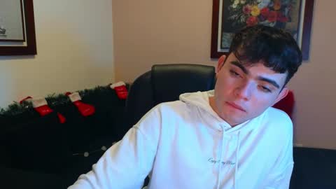 Snapshot of lukeboyce chatting on November 11, 2025, 1:16 am lukeboyce online show from November 11, 2025, 1:16 am