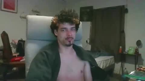 luketheduke4200 online show from April 19, 2026, 7:29 am